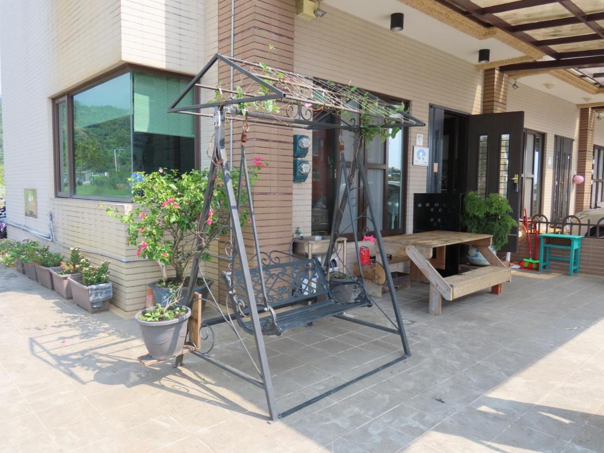 No.1 Shelter Bed & Breakfast Toucheng Dış mekan fotoğraf